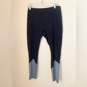 VOGO Athletica Black W/Dots Active Pants Size L Women's